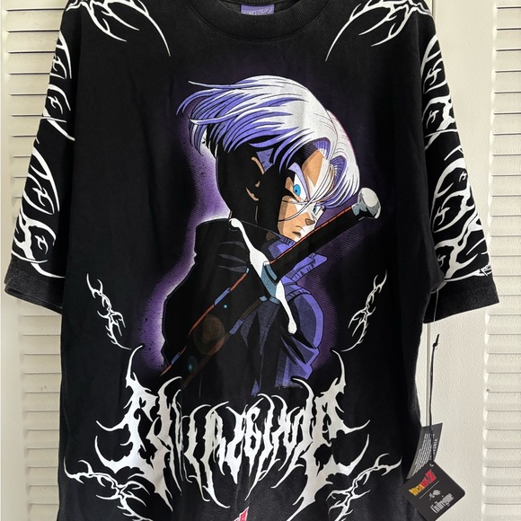 Black Anime Graphic Tee - Picture 1 of 5